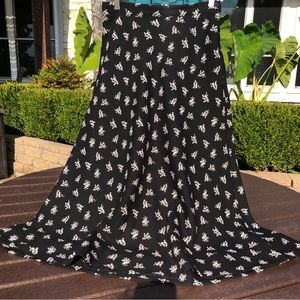 RAFAELLA LONG SKIRT SZ 10